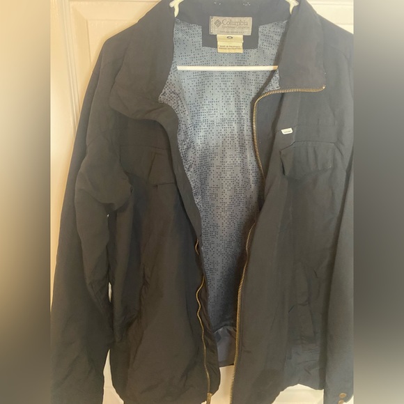 Men’s Columbia Size Medium Navy Blue Lightweight Jacket - Picture 13 of 13
